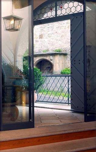 Standard Double Room,319306593:JPEG