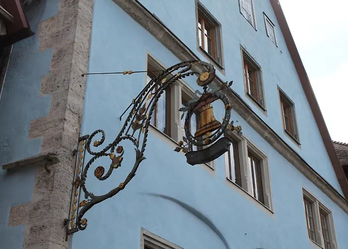 Glocke Weingut Und Hotel